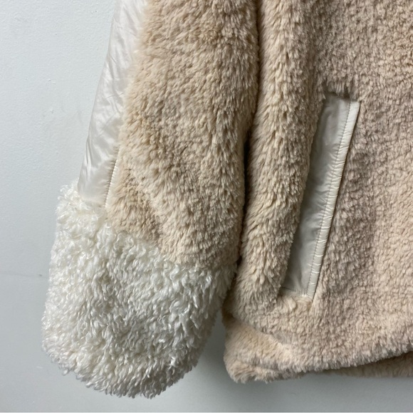 OOF Wear Faux Fur Zip Up Heavy Oversized Jacket Size 38 / XS - Picture 5 of 11